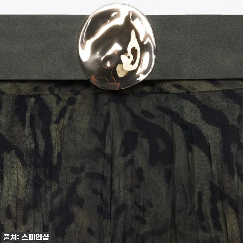 입는 순간 시선 강탈! 자라 애니멀 관련 이미지 7