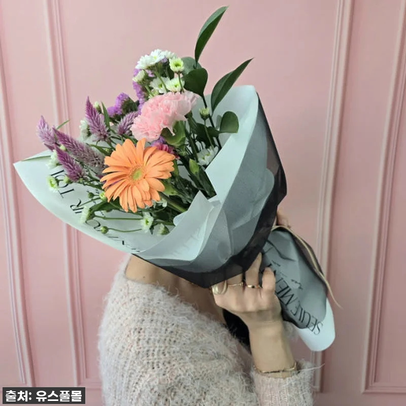 유스풀몰 블랙프릴 한다발 생화 꽃다발 관련 이미지 3