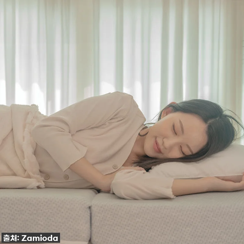 자미오다 3단 접이식 메모리폼 토퍼 관련 이미지 7