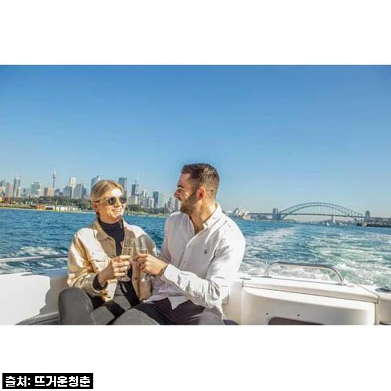 시드니 하버 럭셔리 런치 크루즈, 인생 버킷리스트 등극! 🚢✨