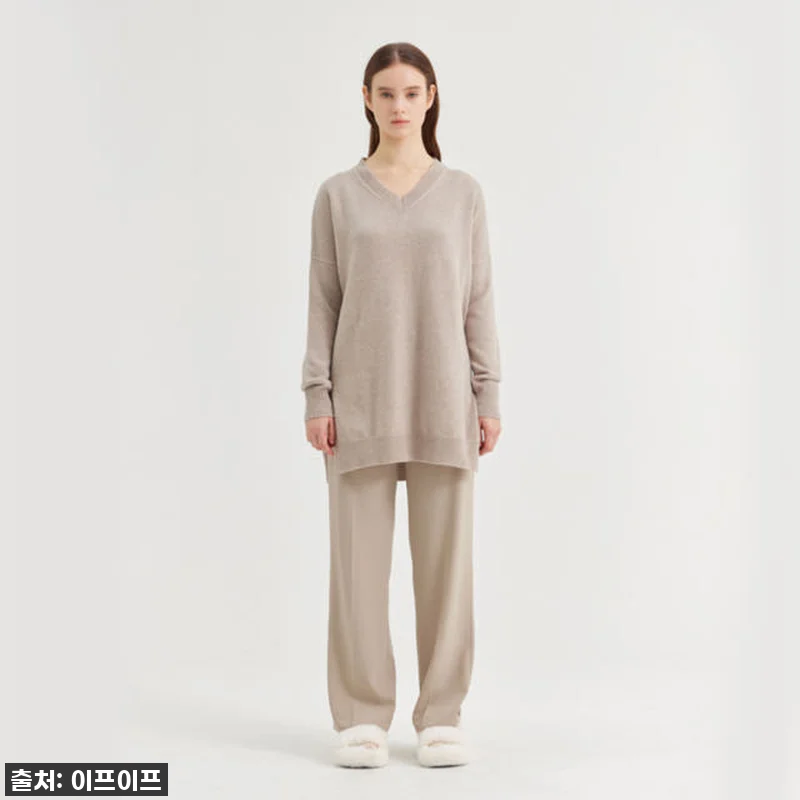 크램38 라렌투 오버핏 브이넥 베이지 관련 이미지 1