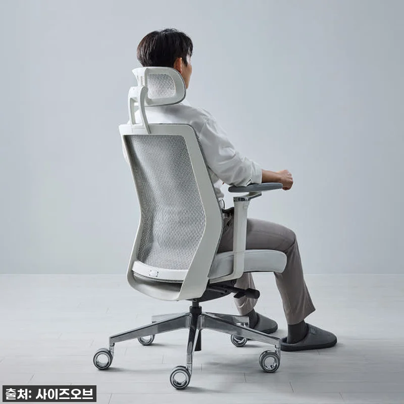 사이즈오브체어 맞춤 플러스 사무용 의자 사용후기: 편안함과 자세교정 두 마리 토끼를 잡다 12 사이즈오브체어 맞춤 플러스 사무용 의 관련 이미지 2
