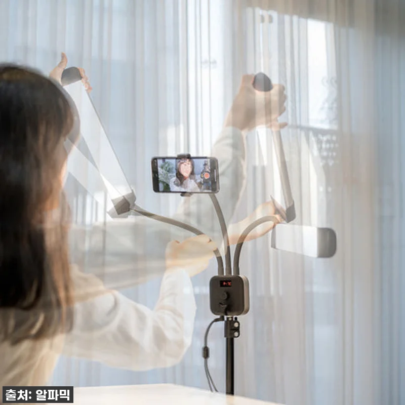 인생샷 제조기 등극! 더블넥 집중 조 관련 이미지 9