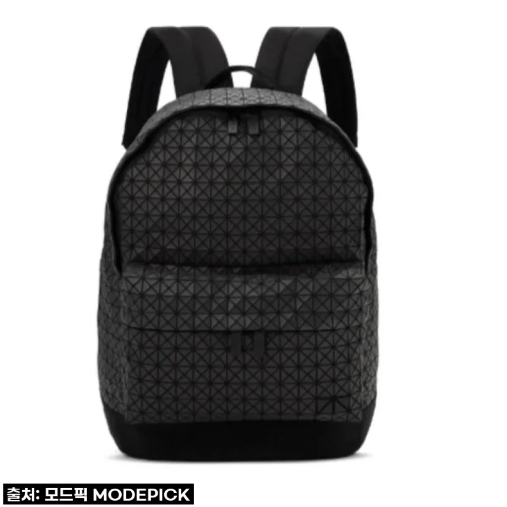 바오바오 백팩 KURO DAYPACK AG031 사용후기: 세련된 디자인과 실용성의 만남