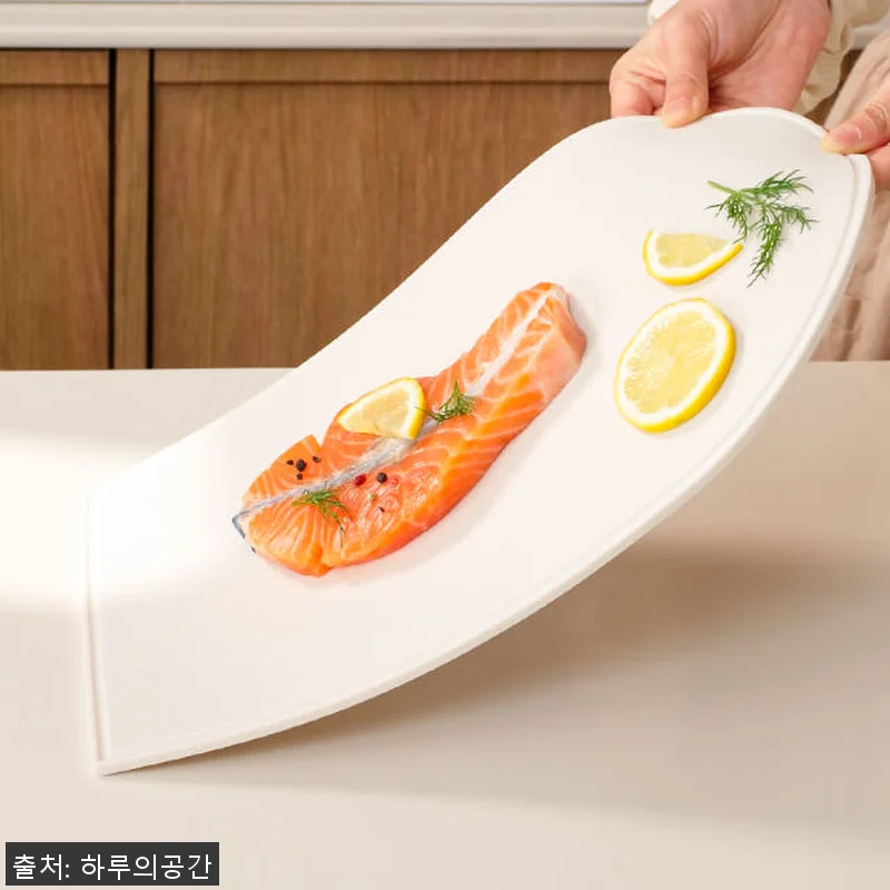 하루의공간 항균 실리콘 도마 사용후기 관련 이미지 4