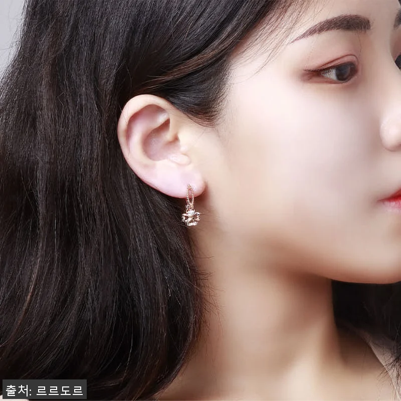 14K 클로버 커팅 볼 큐빅 귀걸이 관련 이미지 8