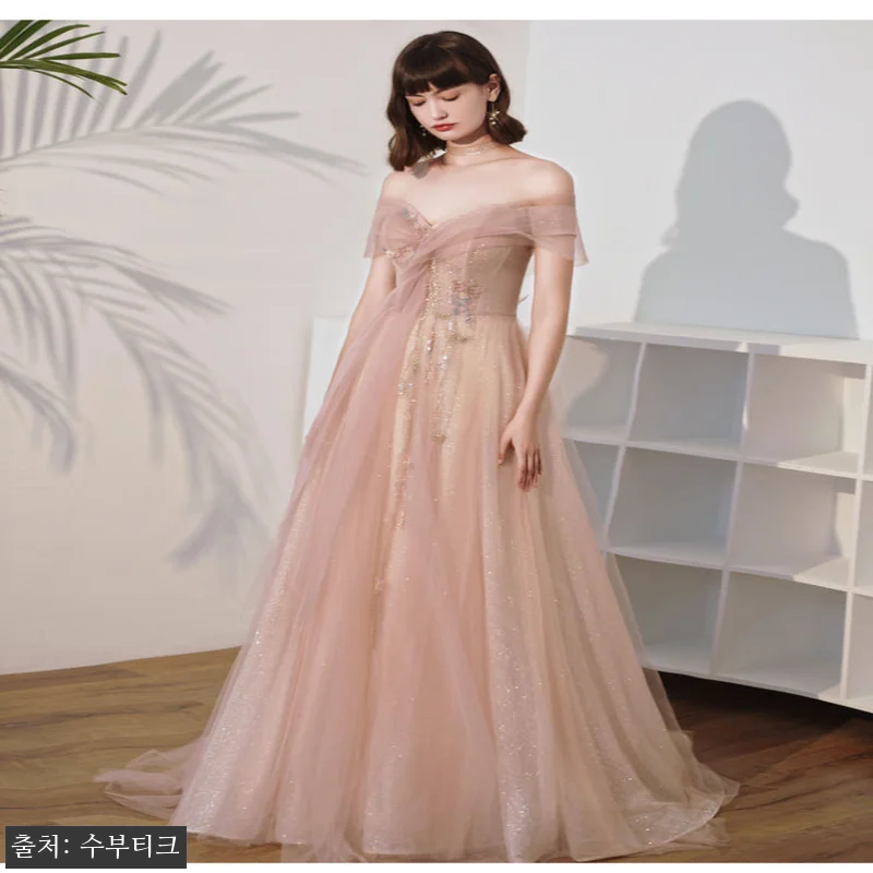 오프숄더 꼬임 이브닝드레스, 직접 입 관련 이미지 4