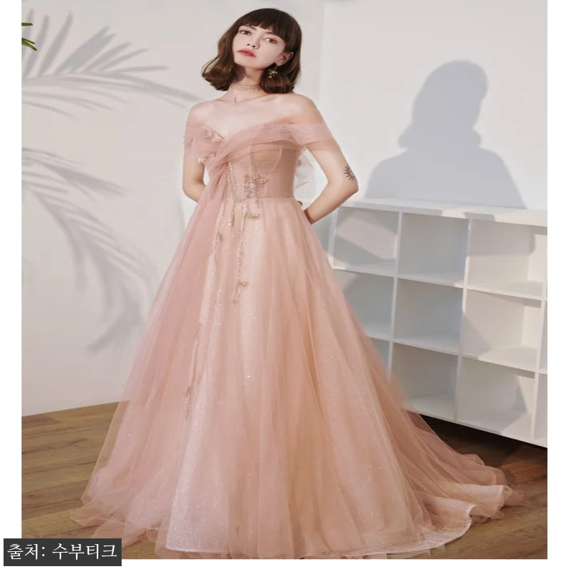 오프숄더 꼬임 이브닝드레스, 직접 입 관련 이미지 5