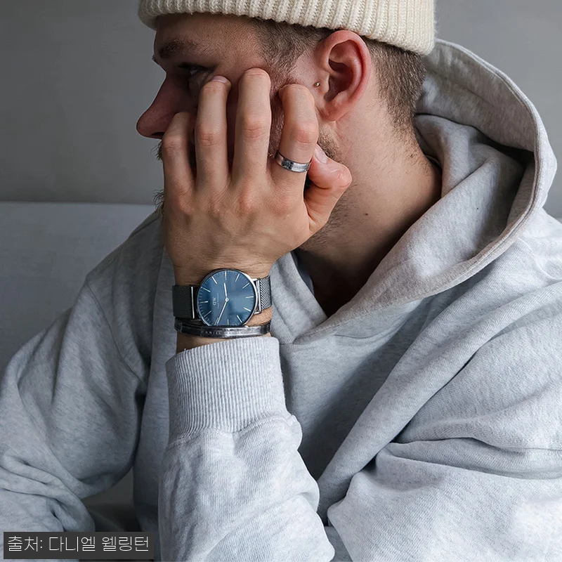 5월의 햇살 아래, 다니엘 웰링턴 클 관련 이미지 1