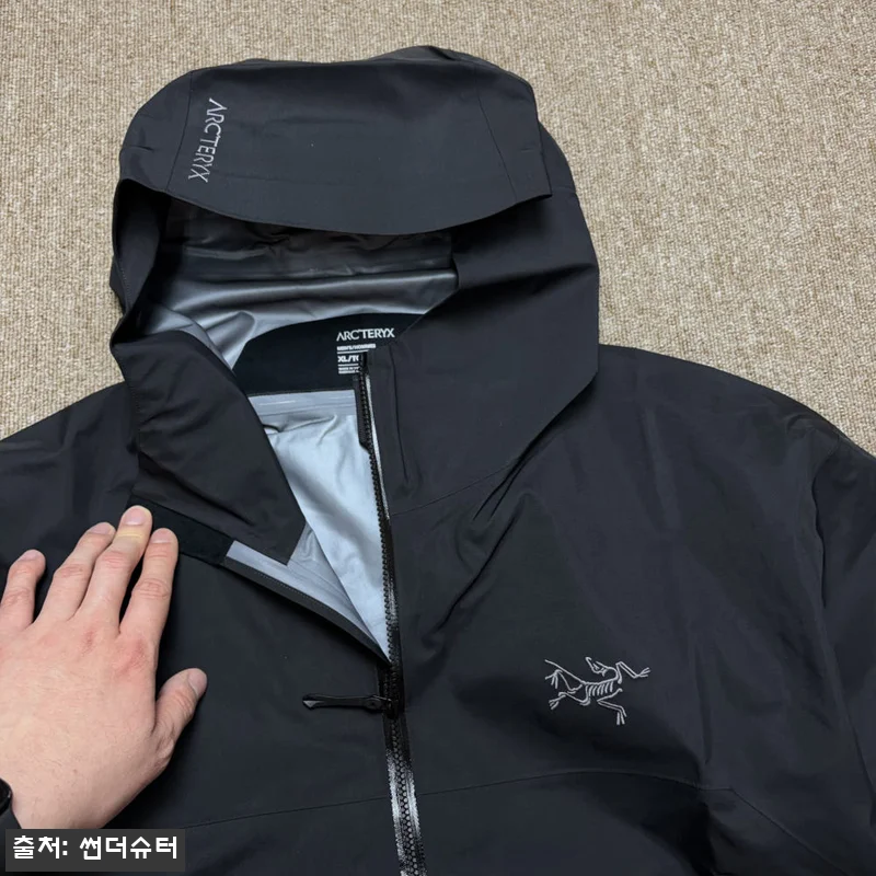 아크테릭스 고어텍스 바람막이 베타 자 관련 이미지 3