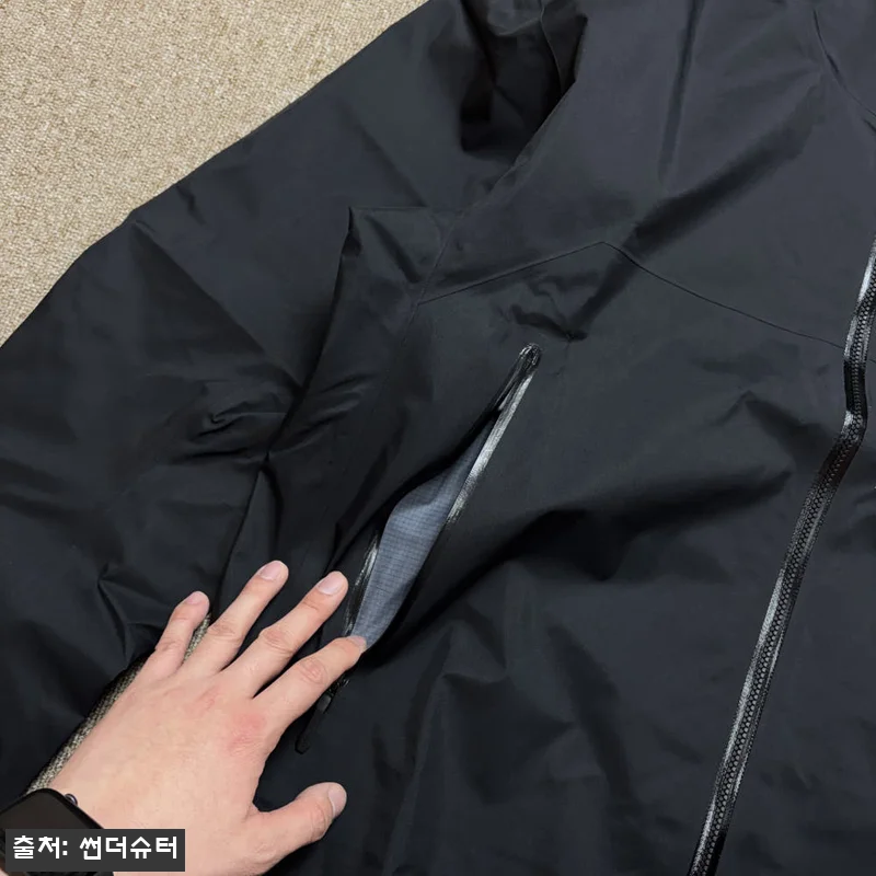 아크테릭스 고어텍스 바람막이 베타 자 관련 이미지 5