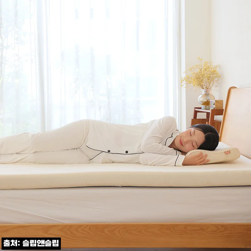 슬립앤슬립 리얼오가닉 고밀도 메모리폼 침대 토퍼 매트리스 7CM, 침대 분위기까지 포근해지는 이슈템